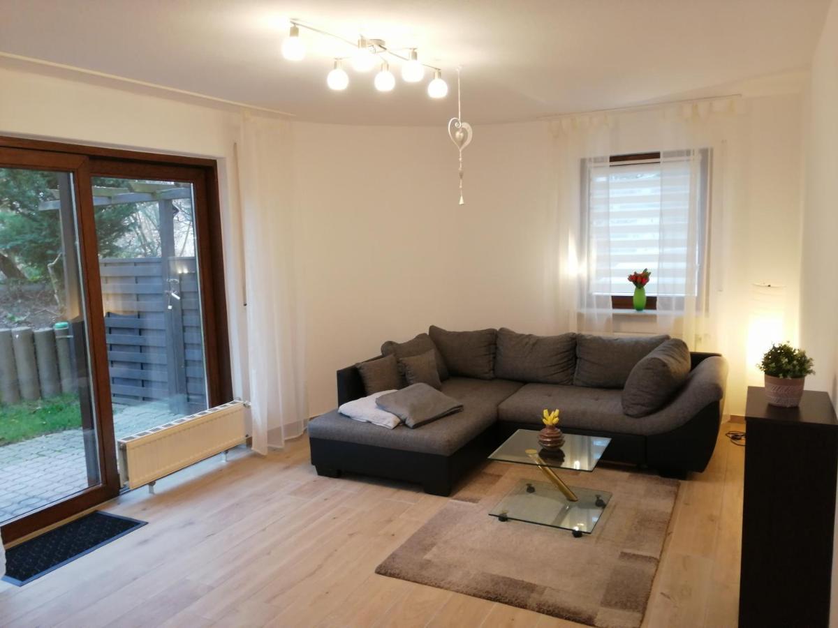 Ebenerdige Ferienwohnung Mit Grosser Terrasse In Der Naehe Des Waldes, Zum Wohlfuehlen Schoneck Extérieur photo