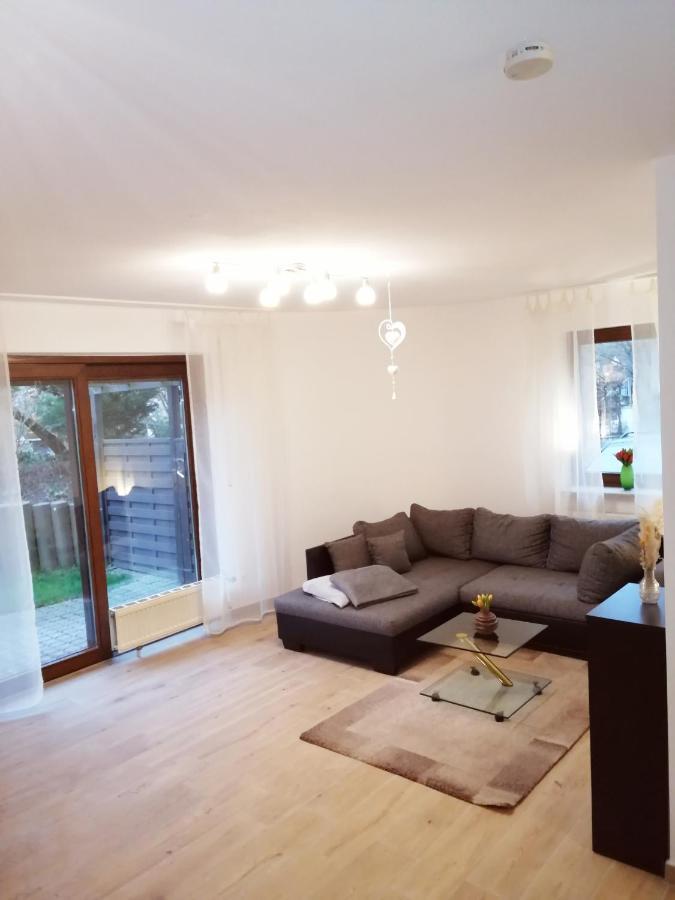 Ebenerdige Ferienwohnung Mit Grosser Terrasse In Der Naehe Des Waldes, Zum Wohlfuehlen Schoneck Extérieur photo